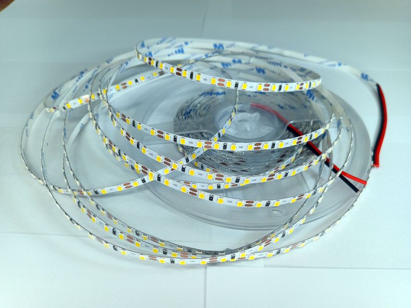 Світлодіодна стрічка 12В 1м LLS-600NW-2835-IP20-12-5mm SMD 2835 120 LED/m IP20 Нейтральний Білий 0110577 фото